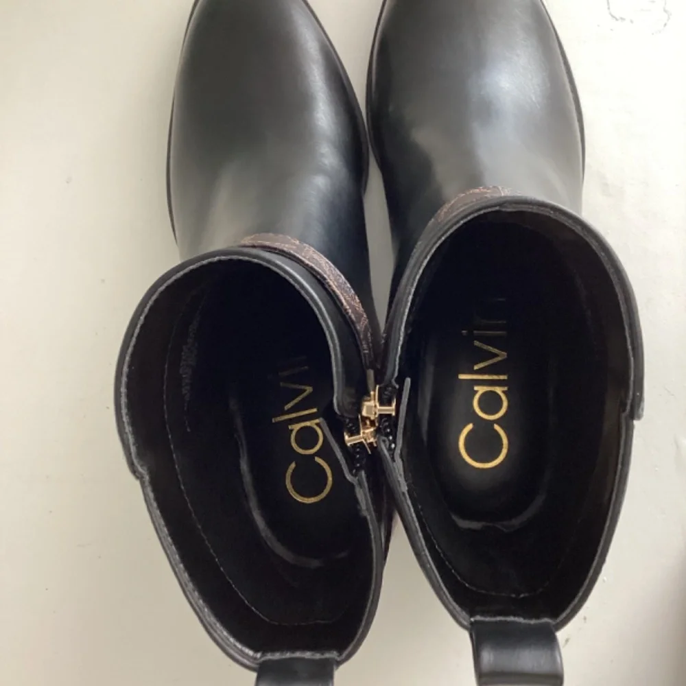 REDUCED CALVIN KLEIN DHARA POINTY TOE BLOCK HEEL ANKLE BOOTS NEW VARIOUS SIZES